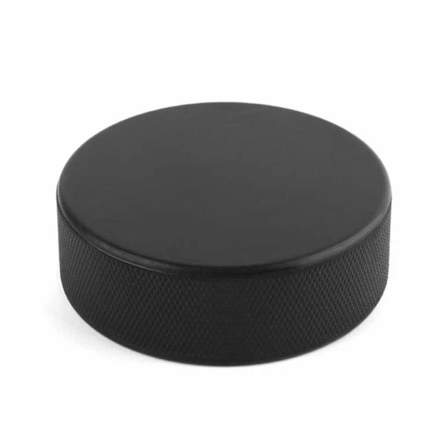 Acessórios Profissionais para Hóquei no Gelo: Pucks, Treinamento e Suprimentos Essenciais