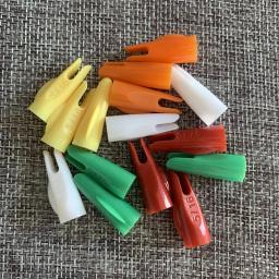 100 pçs tiro com arco seta nock 5/16 od 8mm apto para diâmetro 7mm seta de madeira eixo seta de bambu ao ar livre tiro acessórios - Image 4