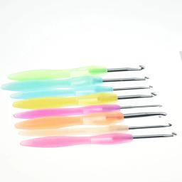 Conjunto de agulhas de crochê ergonômicas, 8 tamanhos, 2.5mm-6mm, faça você mesmo, cor de doces, tecelagem, gancho, ferramenta de tricô - Image 3