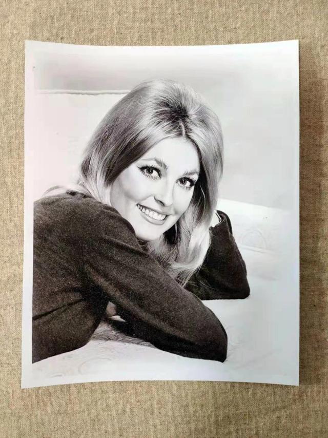Foto autografada de Sharon Tate em reimpressão 8x10 polegadas sem moldura