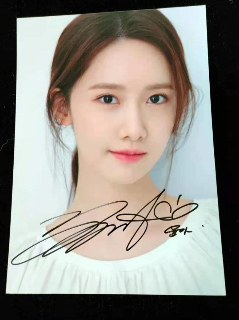 Mão assinada snsd yoona autografada foto autógrafo em tinta 5*7 052021b - Image 1