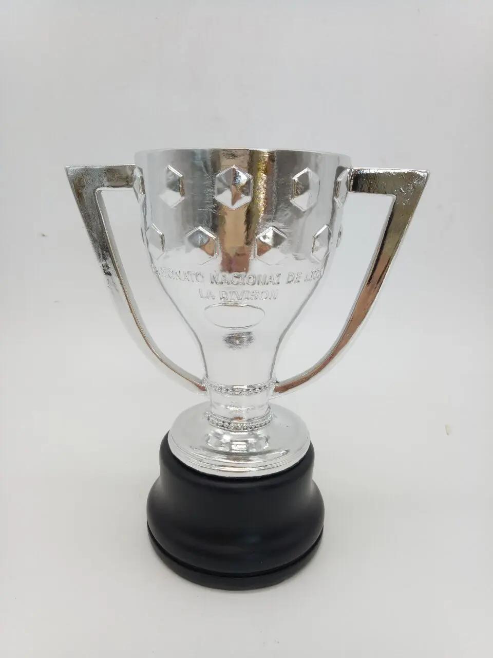 Venda quente la liga campeonato troféu copo 16cm altura troféu prêmio os campeões - Image 1