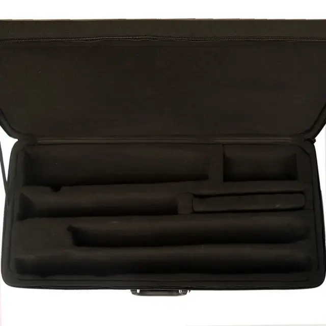 Estojo de Fagote Preto com Compartimento para Instrumentos de Sopro