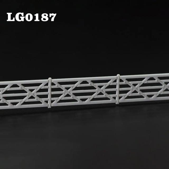 Cerca Edifício Branco em Escala HO 1:87 para Dioramas de Trens 1 Metro
