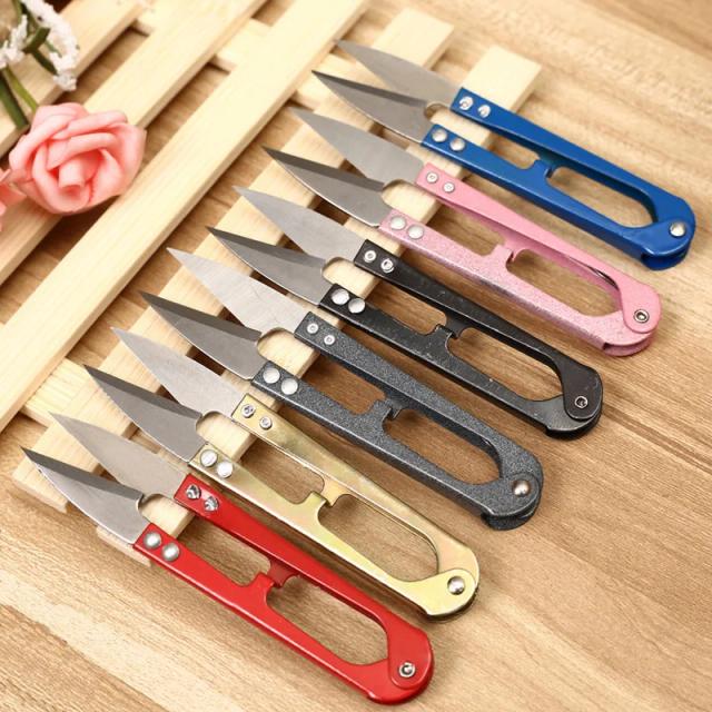 Tesoura de Aço Inoxidável em Forma de U com Design Multicolorido para Bordado e Artesanato - Inclui 1 Unidade de Pequenos Clippers para Corte de Fios e Costura