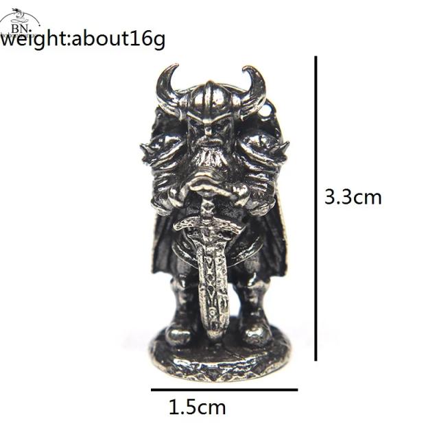 Miniatura de Espadachim Viking em Metal para Decoração e Brinquedo - Branco e Cobre