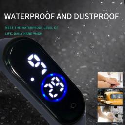 M4 movimento de toque mergulho natação fitness inteligente led pulseira mês dia exibição tempo números tela clara mostrar piscina rio relógio - Image 5