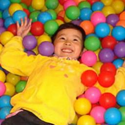 70% de desconto em oferta! 50 peças-brinquedo de natação infantil colorido macio de plástico - Image 4
