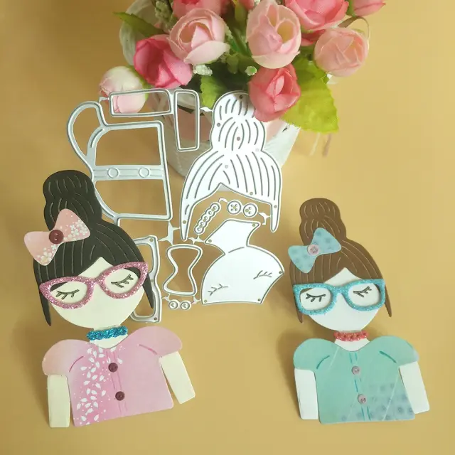 Menina Bonita: DIY Scrapbook com Cartões em Relevo e Decoração Artesanal para Álbuns de Fotos