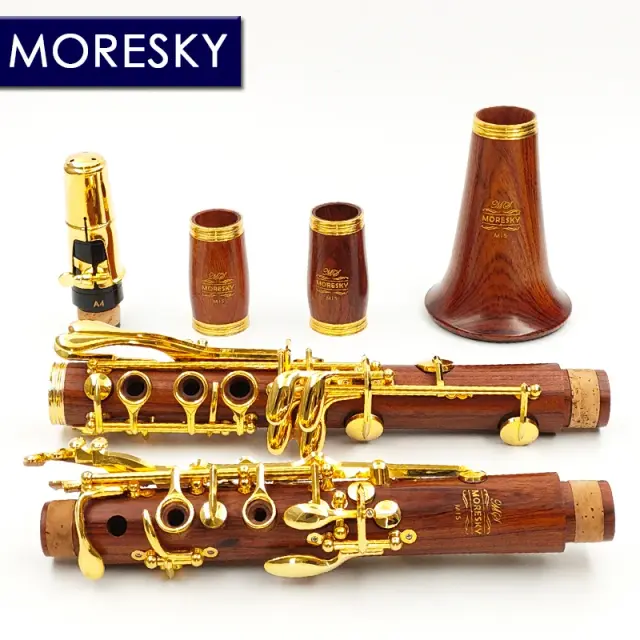 Clarinete Profissional Moresky em Madeira Vermelha com Botões BB/Rosa Banhados a Ouro e Sib para Músicos Exigentes