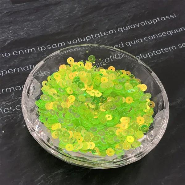 Mil peças de lantejoulas de 4mm em ouro para artesanato e decoração DIY