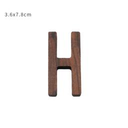 Carta De Madeira De Noz Com Nome Personalizado, Alfabeto Inglês, Coração De Pé Livre, Artesanato De Design De Arte, Casamento E Decoração De Casa, 1PC - Image 6