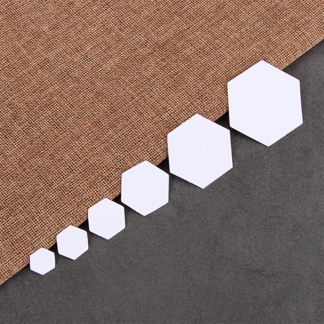 Pacote com 100 Unidades de Modelos Hexagonais para Retalhos de Papel em Costura e Artesanato DIY