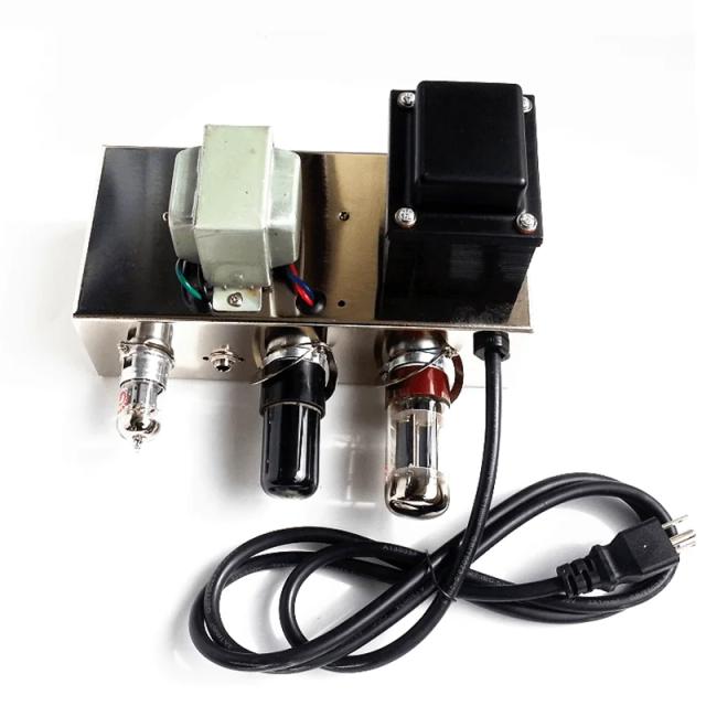 Amplificador de Guitarra Ampmart 5F1 com Chassi Terminado: Potência e Som Incríveis para Músicos