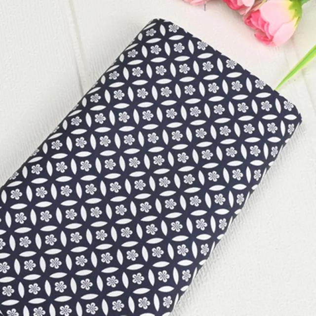 Tecido Artesanal 100% Algodão com Estampa Geométrica Japonesa para DIY, Patchwork, Sacos e Roupas - CR-1343