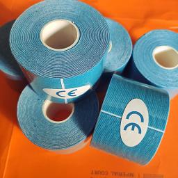 Bandagem adesiva esportiva azul 5cm * 5m, tecido autoadesivo de algodão para proteção muscular, cores elásticas e pano intra-adesivo, 1 peça - Image 3