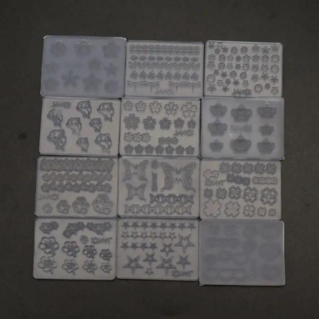 Mini Molde de Silicone para Arte de Unhas: Conjunto com 12 Peças de Formas de Folhas, Flores e Animais para Resina e Gel Acrílico