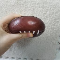 Rugby American Football Toy Balls para crianças, Hand Squeeze, Esponja de espuma, Anti Stress Relief Balls, Brinquedos esportivos ao ar livre, 9cm - Image 3