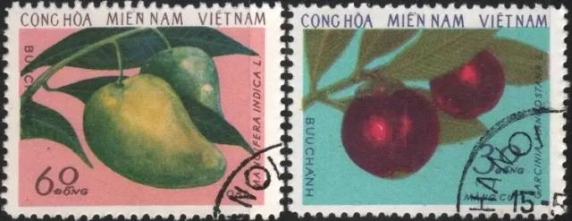 Coleção de Selos Postais: 2 Peças do Vietnam com Tema da Fruta Mangostão