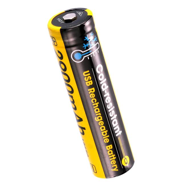 Lanterna Tática LED Nitecore P10 V2 com Porta Carregador USB e Bateria 18650 - Ideal para Caça ao Ar Livre e À Prova D'Água