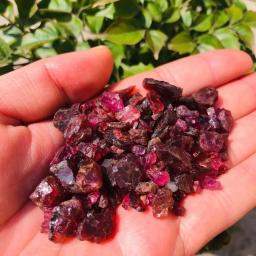 MOKAGY-Pedra Preciosa Vermelha Natural, Pedra Garnet Tombada, Cristal de Cascalho, Colecionáveis Minerais de Cura, Artesanato DIY, 100g, Novo - Image 1