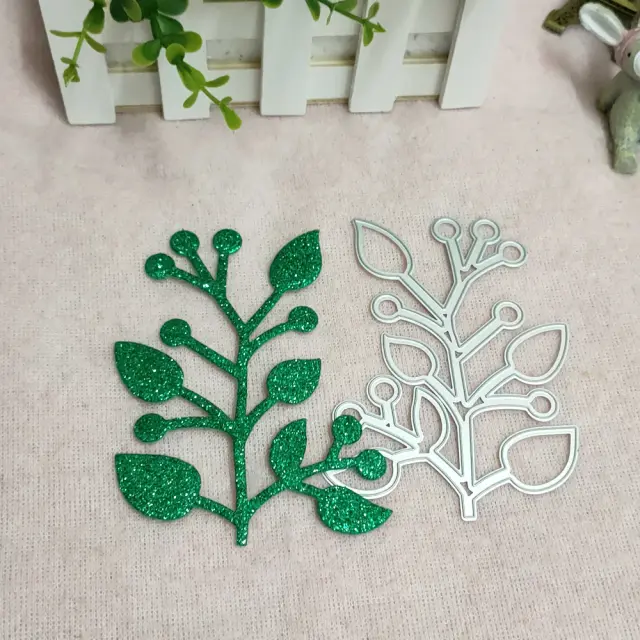 Molde de corte de letras em metal para scrapbooking e artesanato natalino - Estêncil e relevo para projetos criativos de recém-nascido