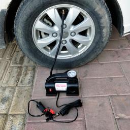 Bomba para encher pneu de carro, compressor de ar automático de borracha com manômetro, dc 12v psi - Image 1
