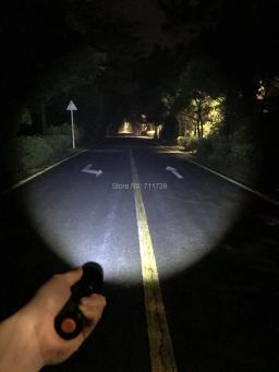 Poderosa lanterna led recarregável ultra brilhante tocha t6/l2/v6 zoomable led lanterna de acampamento ao ar livre luz led tocha lâmpada - Image 5