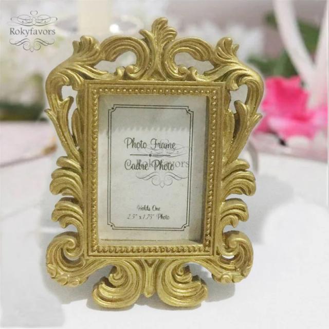 Elegante Mini Moldura Barroca Dourada com 50 Peças para Porta Cartão em Casamentos e Eventos Decorativos