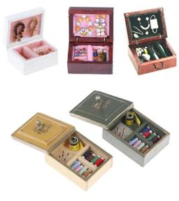 Caixa de ferramentas para costura, caixa de ferramentas/joias/caixa médica/caneta artística/caixa de presente em miniatura para casa de bonecas em escala 1:12 casas de bonecas - Image 1