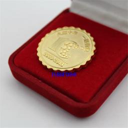 10th aniversário emblemas comemorativos para pedir funcionários, 10 medalhas de ouro personalizado aniversário corporativo, com caixa de veludo vermelho - Image 3