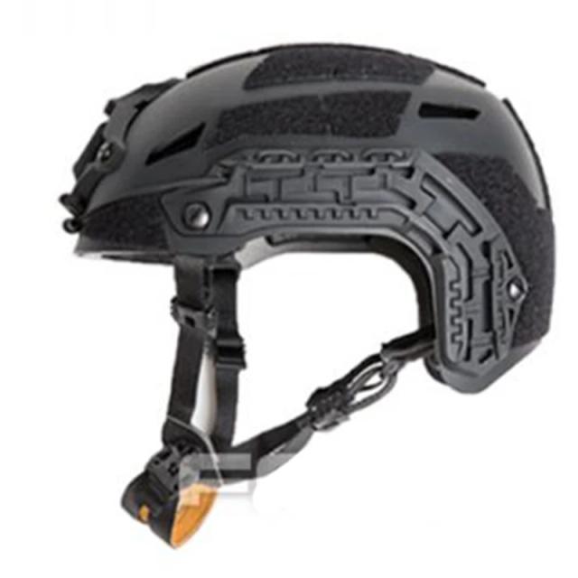 Capacete Balístico Caiman-Bump: Ajuste Personalizado, Montagem NVG e Trilhos Laterais para Proteção Máxima