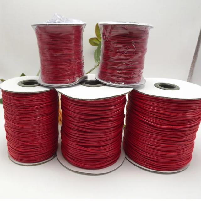 Rolo de Corda Plana de Algodão Vermelha para Artesanato e Beading - Fios de 1mm/2mm