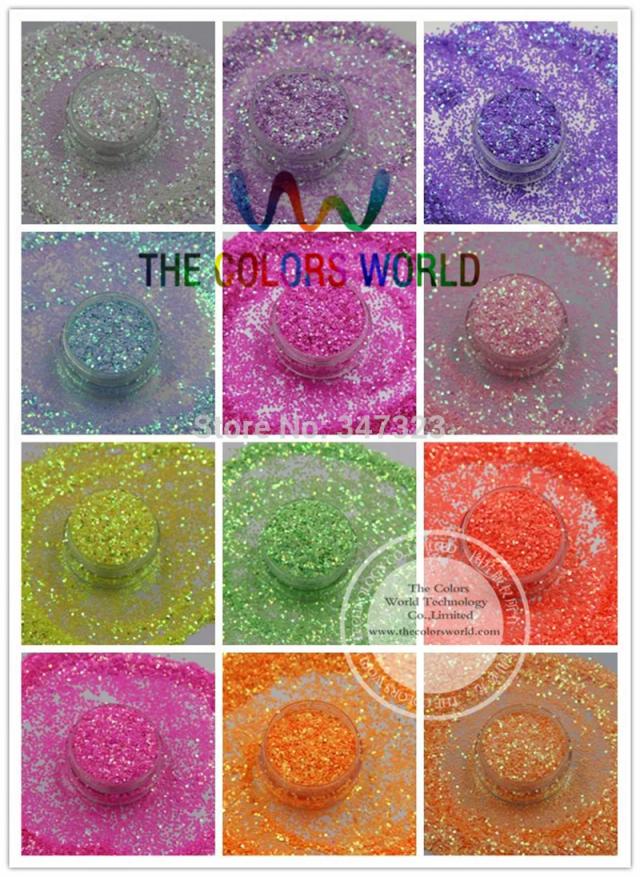 Ornamentos brilhantes em cores peroladas com glitter para design e arte de unhas