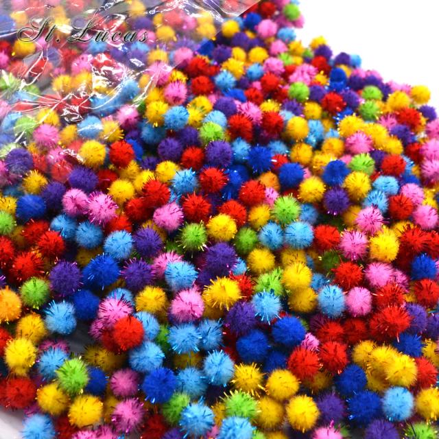 Bola Felpuda de Poliéster com Pompom de 10mm para Decoração de Roupas