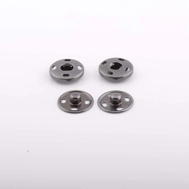 Conjunto de 100 Botões de Pressão de Metal 10mm em Preto e Prata para Costura e Acessórios