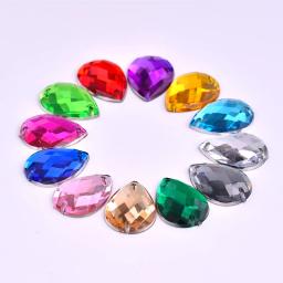 Os cristais claros da forma da gota do strass acrílico da costura da cor da mistura de 13*18mm costuram em grânulos do strass do flatback para ofícios da roupa - Image 2