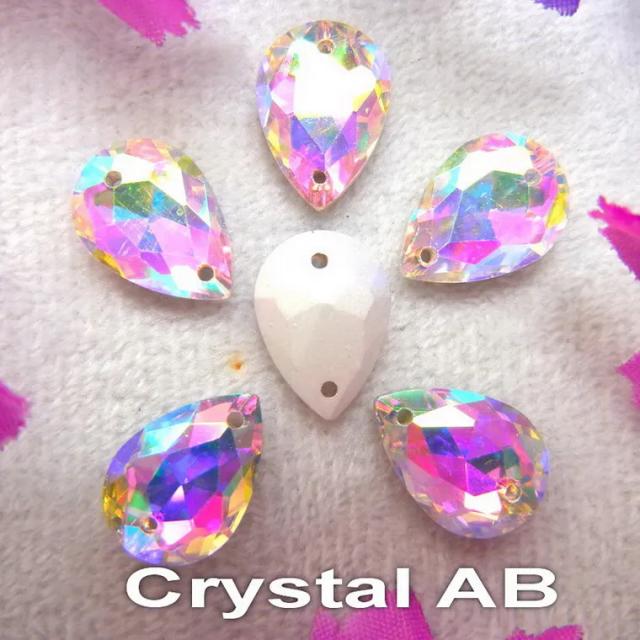 Strass em forma de gota de água com dois furos em vidro cristalino para vestidos de casamento e acessórios de decoração