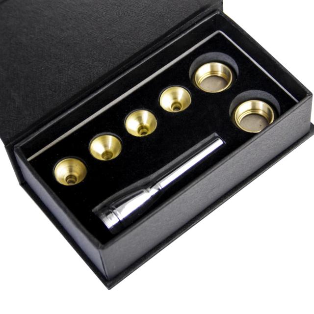 Bocal de Trompete MUKU em Dourado com Caixa e Acessórios - Conjunto Completo 1-1, 2c, 3c, 2b, 3b