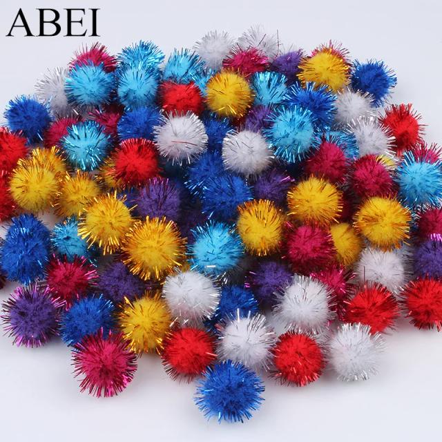 Acessórios Brilhantes de Natal: Pompons de 20mm para DIY, Costura e Decoração de Festas