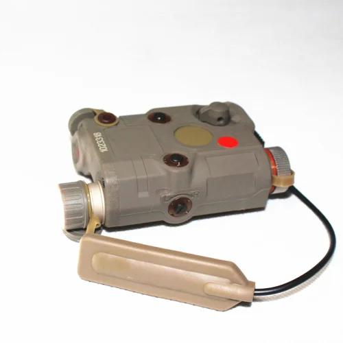 Caixa de Bateria AN/PEQ-15 para Airsoft com Lanterna LED Branca, Lente IR e Red Dot Laser Tan/BK