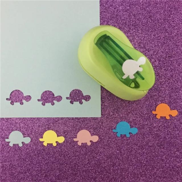 Perfurador em Forma de Tartaruga para Scrapbooking - Cortador de Papel Infantil e Ferramenta de Gravação em Relevo 1''/2.4cm