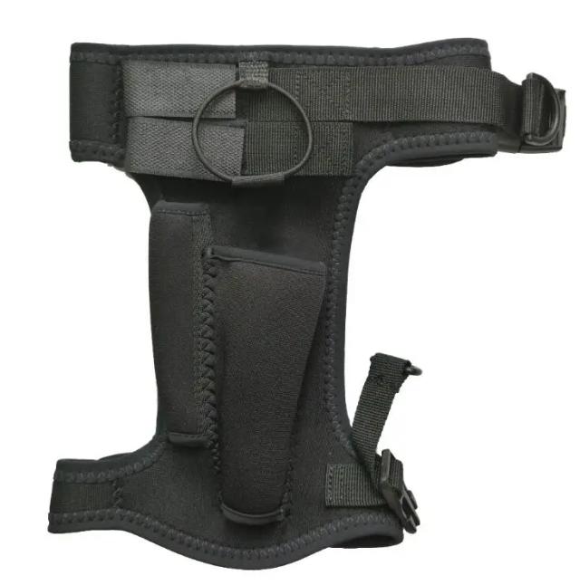 Faca de mergulho com bainha ajustável em neoprene para proteção e praticidade na perna