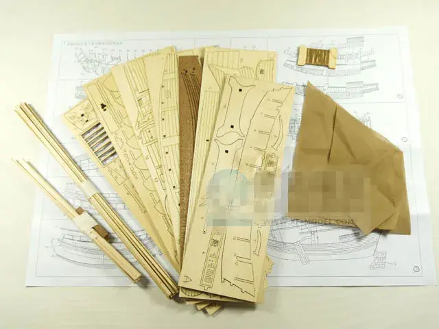 Kit de Montagem do Modelo de Veleiro Clássico Chinês Nidale em Madeira