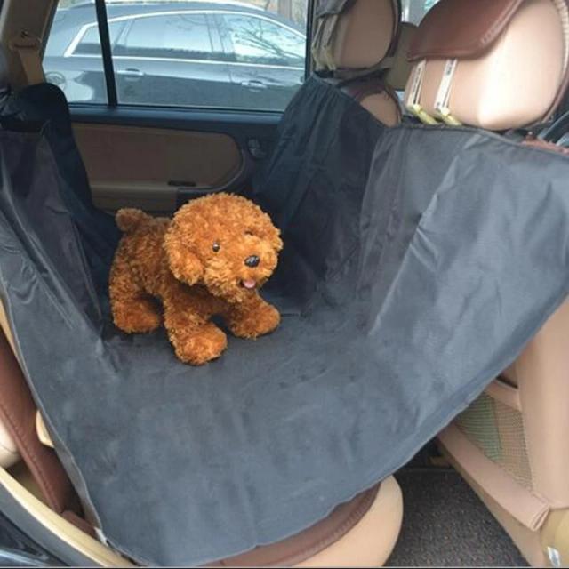 Capa à prova d'água para banco traseiro de carro, estilo rede, ideal para pets e viagens ao ar livre.