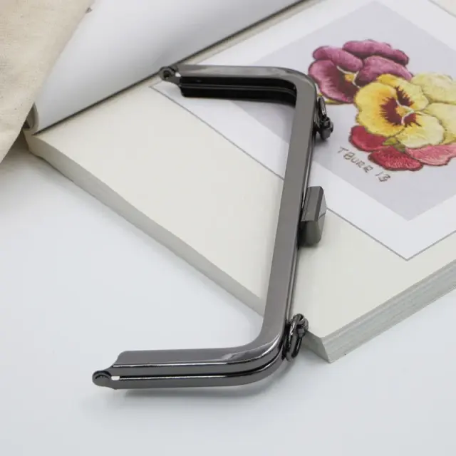 Suporte de Metal Retangular 20cm para Bolsa - Acessório de Hardware DIY de Alta Qualidade com Parafuso