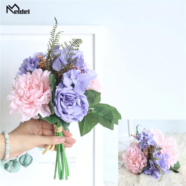 Bouquet de Noiva e Damas de Honra em Seda Rosa e Dália Azul para Casamentos e Decoração de Ambientes