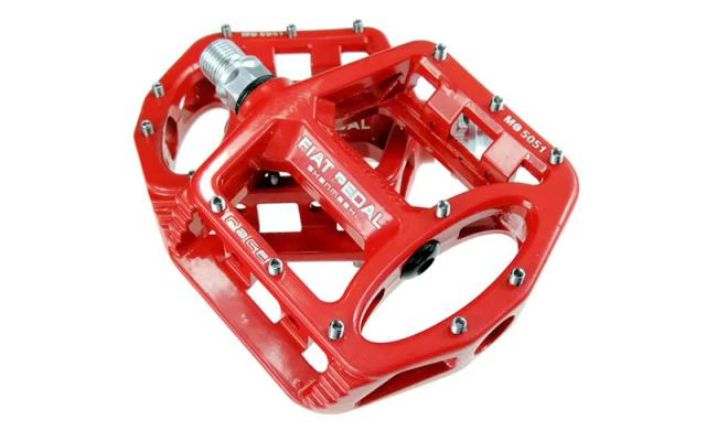 Pedal Ultraleve de Bicicleta com Plataforma de Magnésio - Acessórios em 7 Cores para Bicicletas de Estrada e MTB