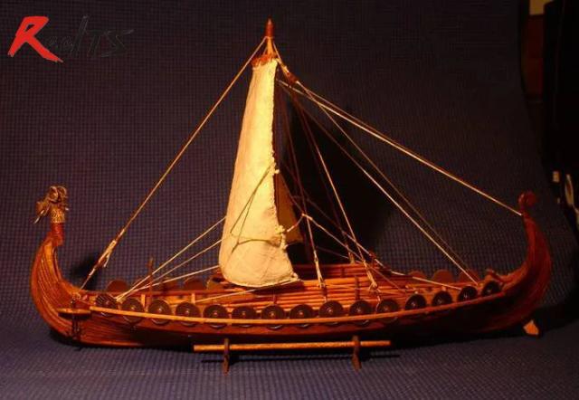 Kit Clássico de Montagem de Navio de Madeira em Escala 1:50 - Barco de Vela Viking