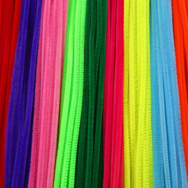 Limpadores de Cachimbos e Hastes Artesanais de Flanela: Brinquedo Educacional de Pelúcia para Crianças com 100 Peças
